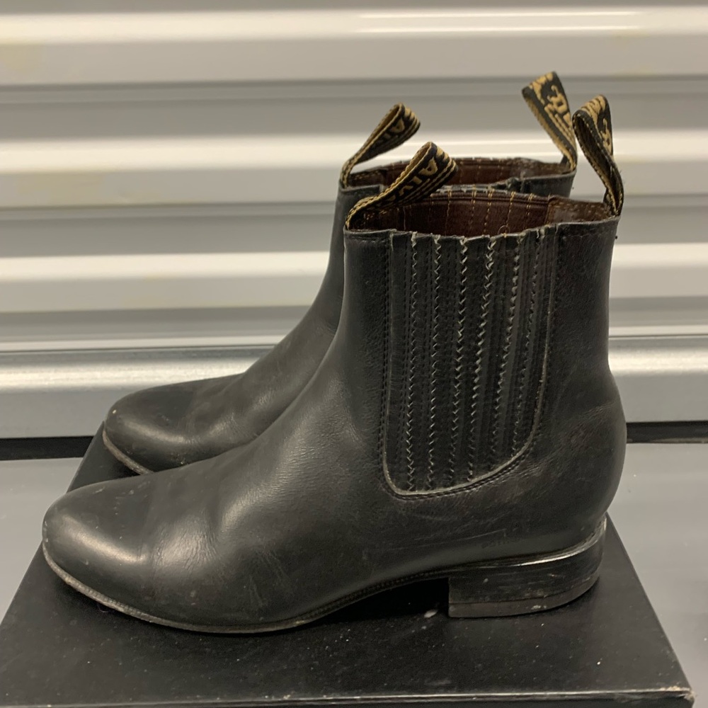 Men's Black Leather Chelsea Boots
